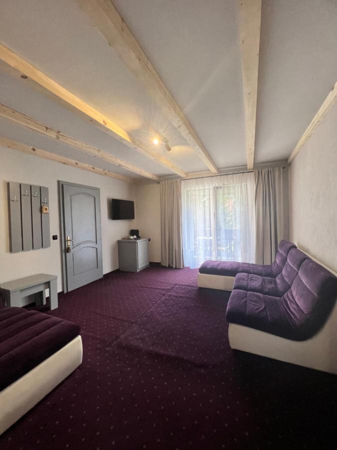 Garden Retreat (Adults Only) Hotel Törcsvár Kültér fotó